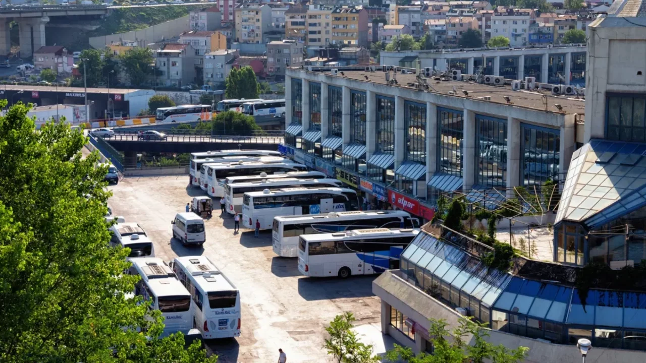 Fahiş fiyat ve korsan taşımacılığa sıkı denetim