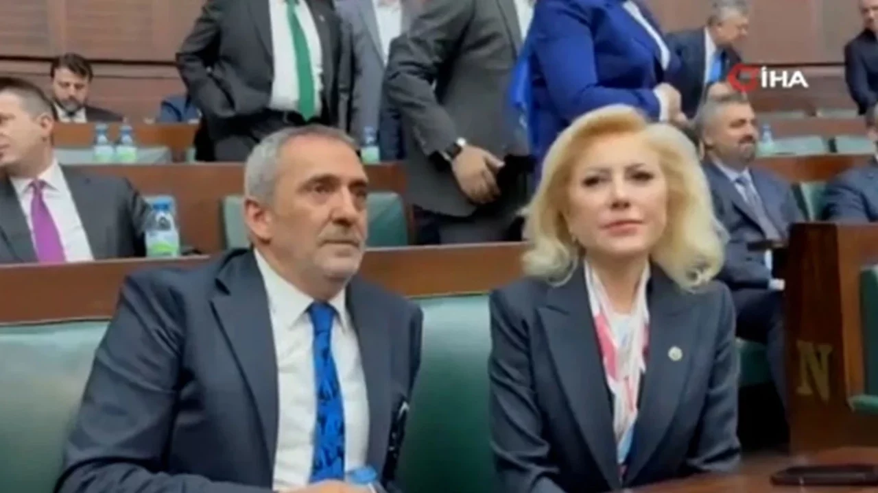 Ünlü müzisyen Yavuz Bingöl AK Parti Grup Toplantısı'na katıldı