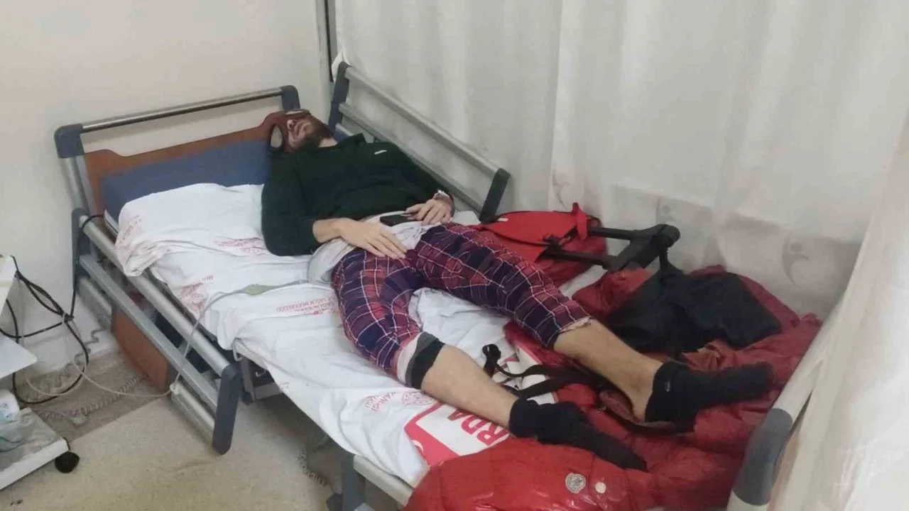"Türk Örümcek Adam" yılan otu sebebiyle hastanelik oldu