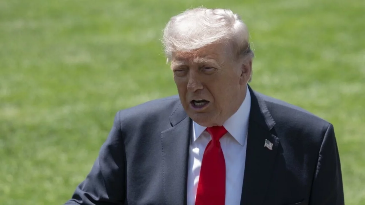 Trump "Küba'yı özgürleştireceklerini" savundu
