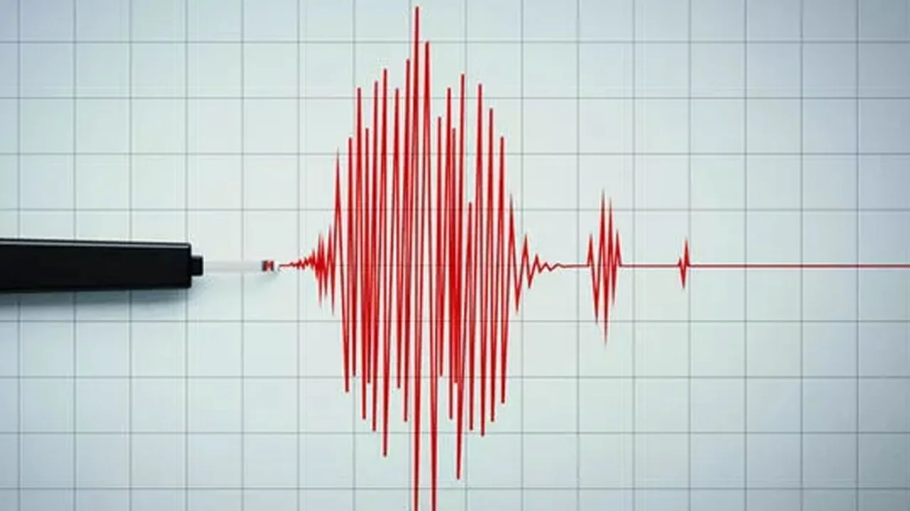 Japonya açıklarında 5,9 büyüklüğünde deprem