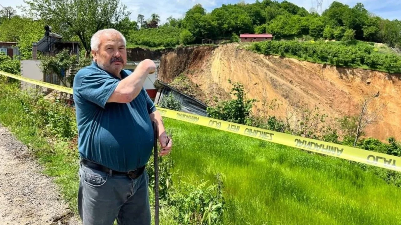 Ordu'da heyelan: Dağ aşağı kaydı, mezarlar kayboldu