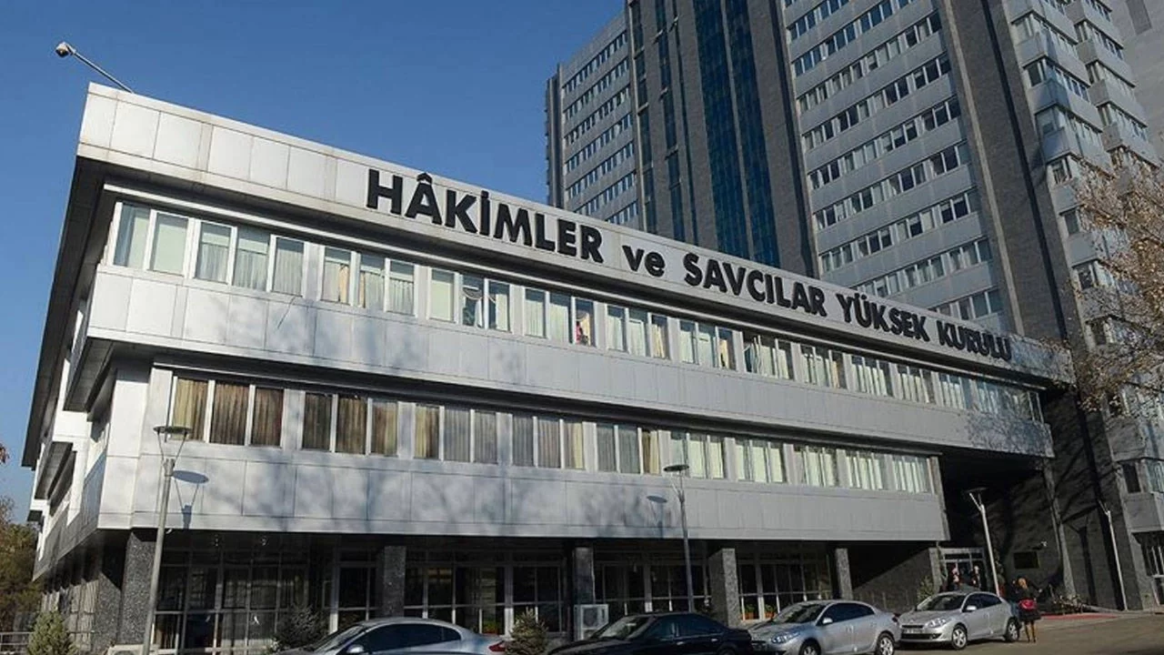 HSK'nın terfi kararları Resmi Gazete'de: Bursa'dan isimler de listede