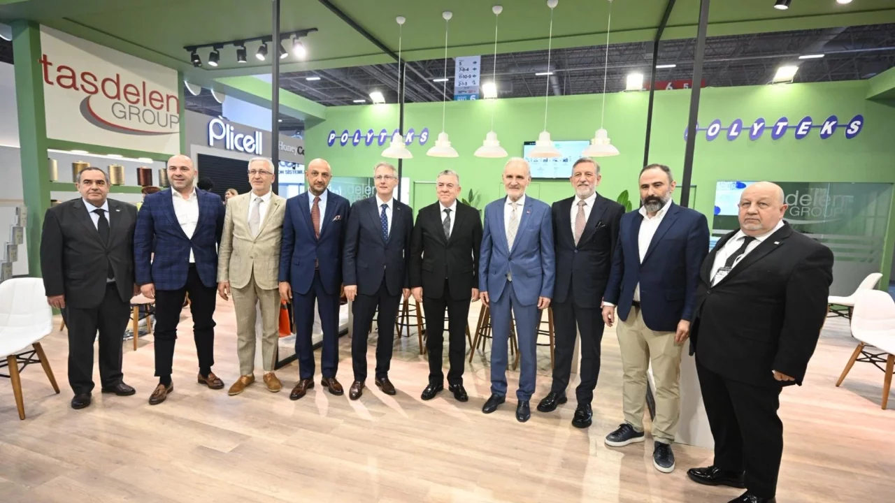 DOSABSİAD üyeleri HOMETEX 2026'da firmalarla bir araya geldi