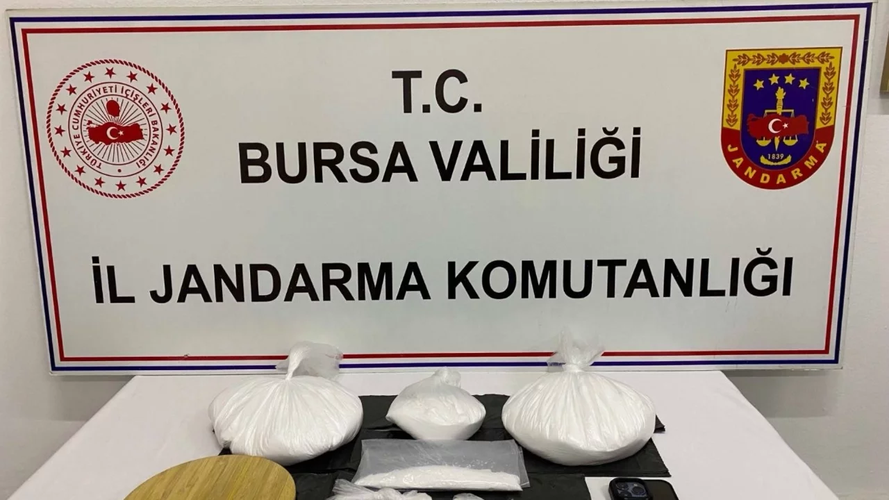Bursa'da jandarmadan uyuşturucu operasyonu