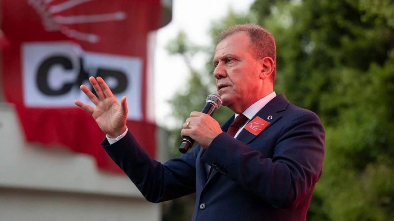 Vahap Seçer: Mutlak butlan kararı siyasi etikle bağdaşmayan bir karardır