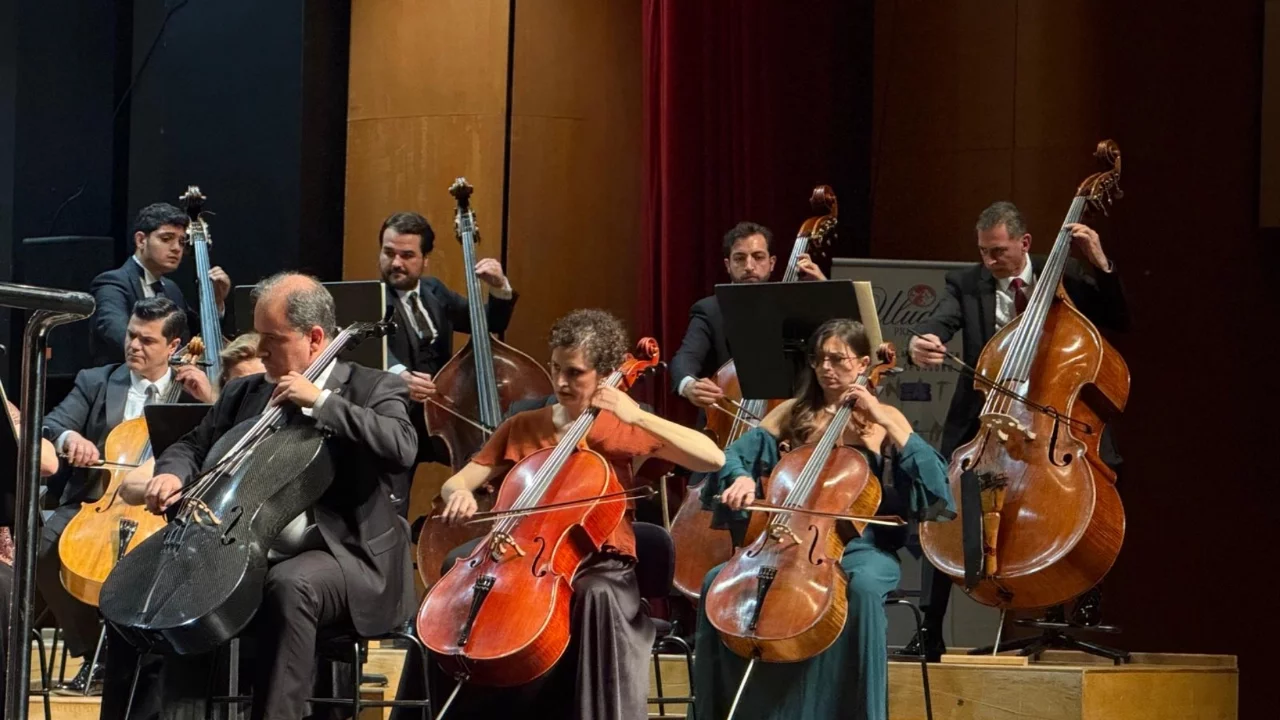 Bursa Bölge Devlet Senfoni Orkestrası kapanışını "Film Müzikleri" konseri ile yaptı