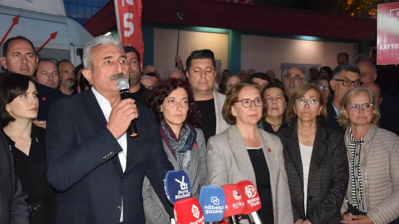 CHP Bursa İl Başkanı Nihat Yeşiltaş: Bu millet için gerekirse baş vereceğiz ama asla başımızı eğm...