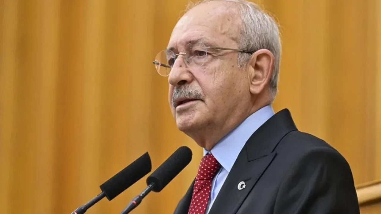 Kılıçdaroğlu CHP'nin üç avukatını görevden aldı