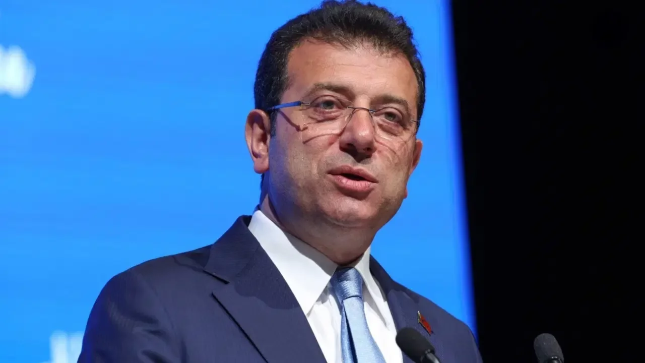 İmamoğlu'ndan yeni mesaj: 'Genel Başkanımız Özgür Özel'in ve partimizin yanındayım'