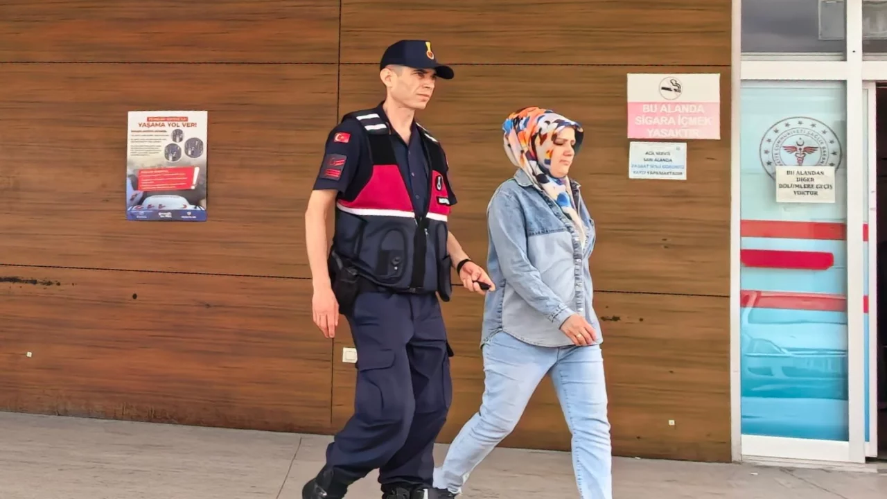 Bursa'da kredi kartı çalıp harcama yapan şüpheliler yakalandı