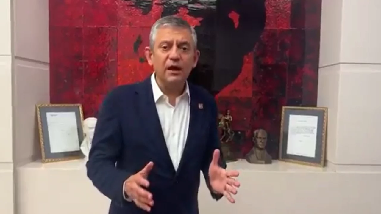 Özgür Özel'den 'videolu' açıklama: 'Bir saldırı altındayız, buradan çıkmayacağız!'