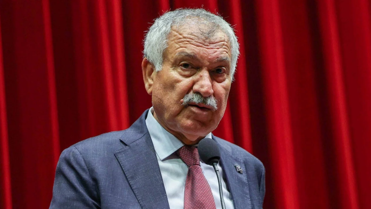 Zeydan Karalar'dan CHP Genel Merkezi'ndeki müdahaleye tepki: "Çözüm yolu en kısa sürede kurultay"