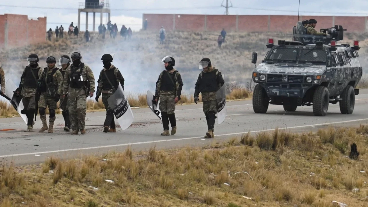 Devlet başkanının istifası talebiyle başlayan protestolar sürüyor