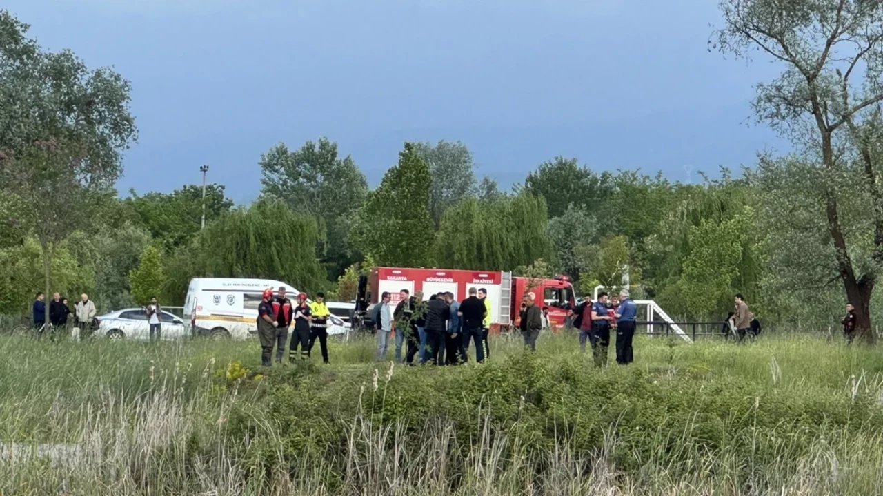 Kayıp olarak aranan genç kadının gölette cesedi bulundu