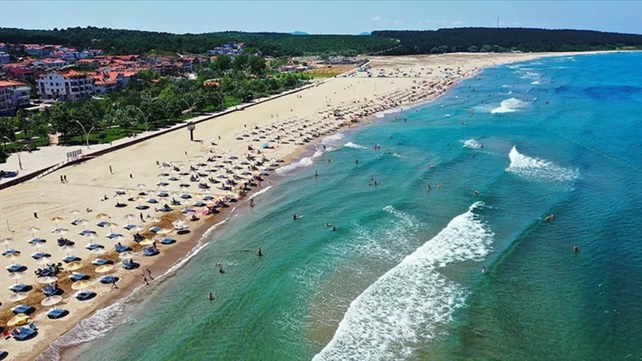 Kocaeli'de bu sezon 9 plajda "mavi bayrak" dalgalanacak
