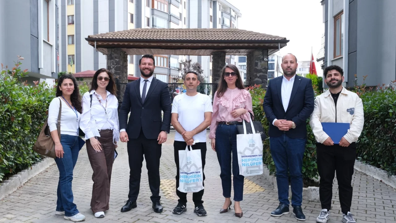 NAYDEM, apartman ve site emekçileriyle sahada bir araya geldi