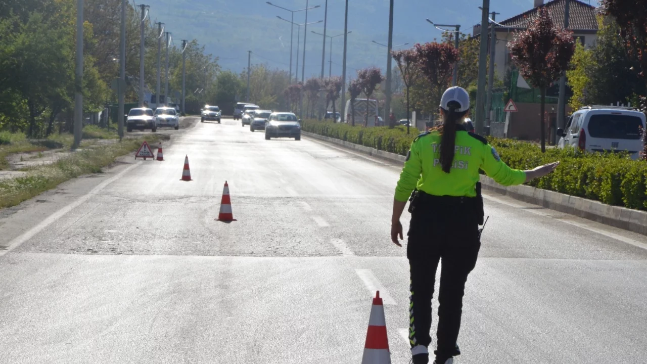 İnegöl'de trafik denetimleri artırıldı