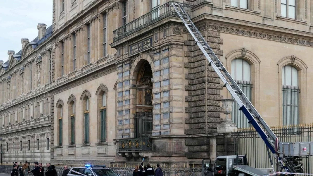 Louvre soygunu sinemaya uyarlanıyor