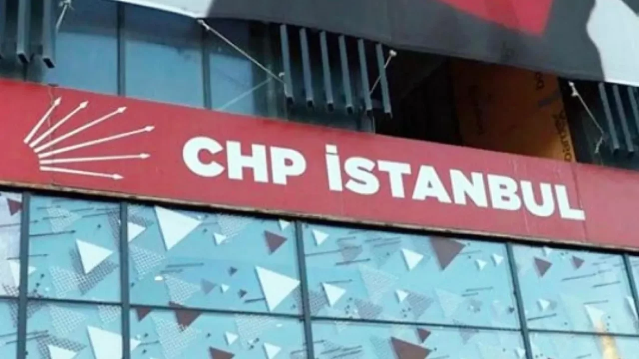 CHP İstanbul İl Başkanlığı'nın Facebook hesabına el konuldu