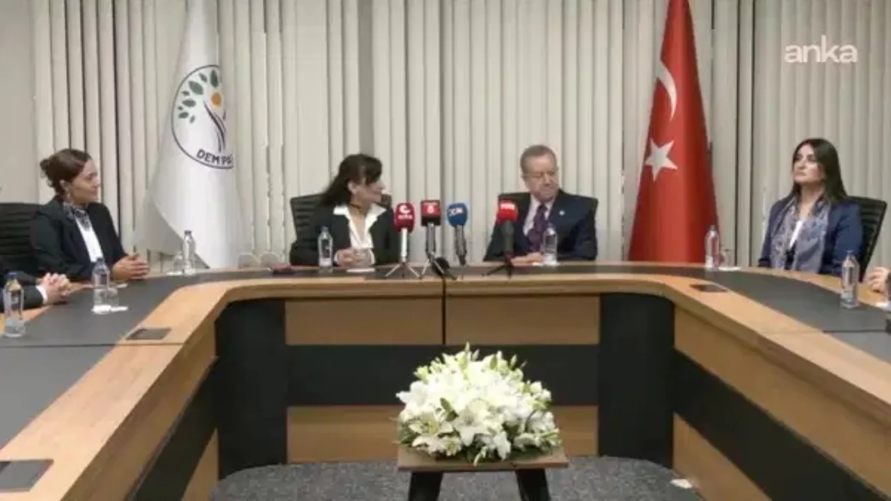 MHP'den DEM Parti'ye bayram ziyareti