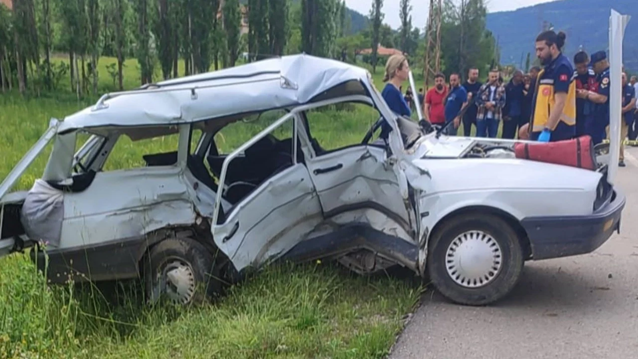 Amasya'da korkunç kaza: Dede ve torun hayatını kaybetti