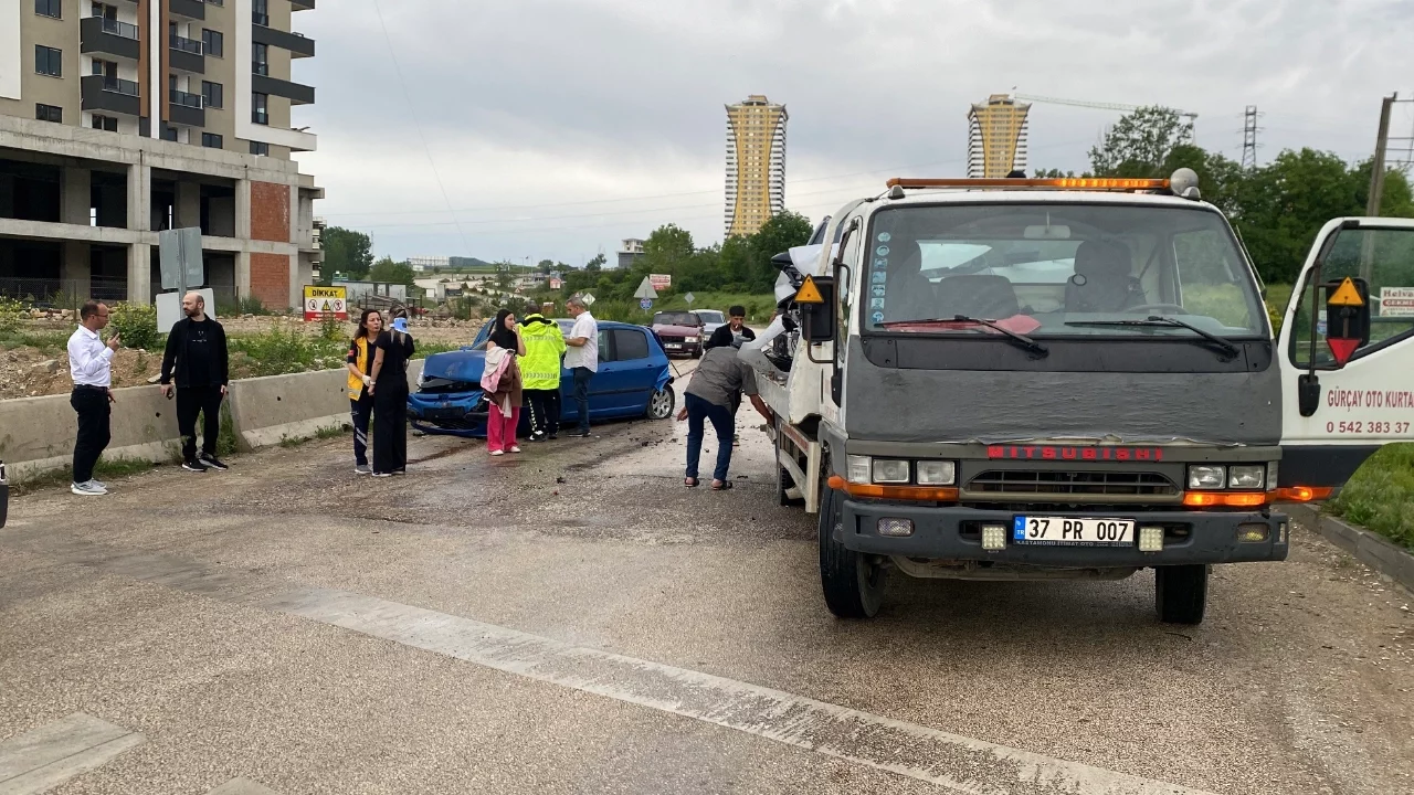 Kastamonu 5 araçlı zincirleme kaza: 5 yaralı
