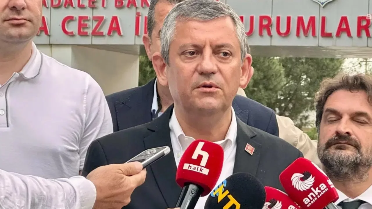 CHP'de 'grup toplantısı' tartışması... Özgür Özel: 'Kemal Bey grup başkanı olamaz'