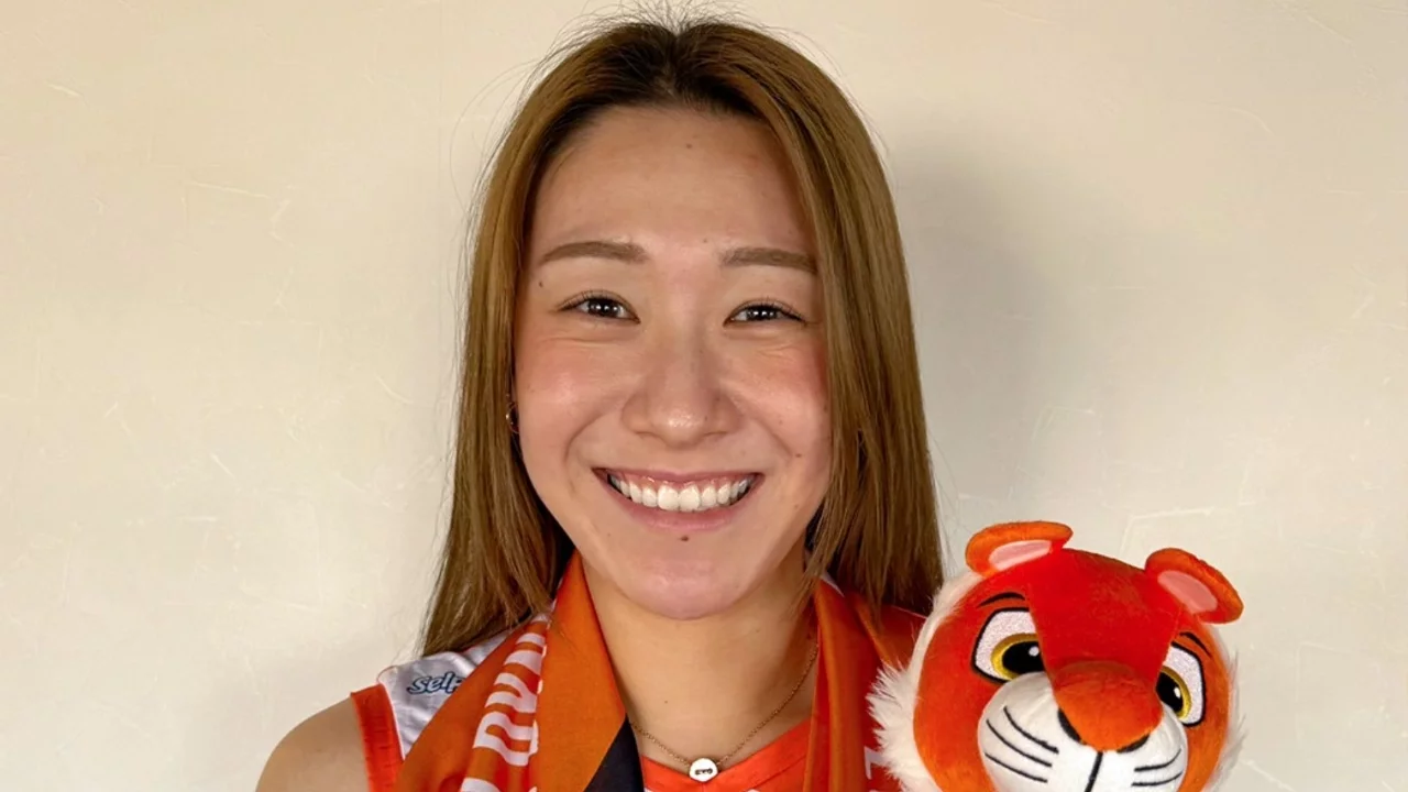 Japon smaçör Mayu Ishikawa, Eczacıbaşı Dynavit'te