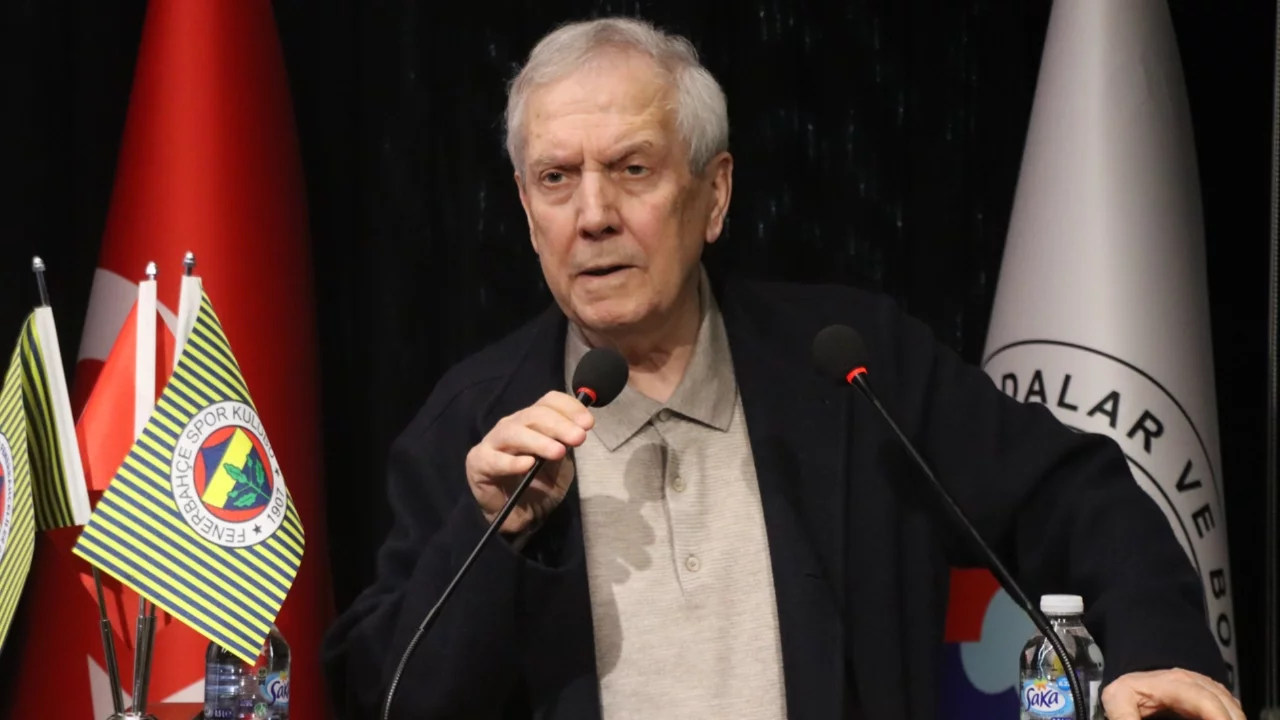 Aziz Yıldırım'dan forvet transferi açıklaması: 'İstersek önümüzdeki hafta tamamlayabiliriz ancak...'