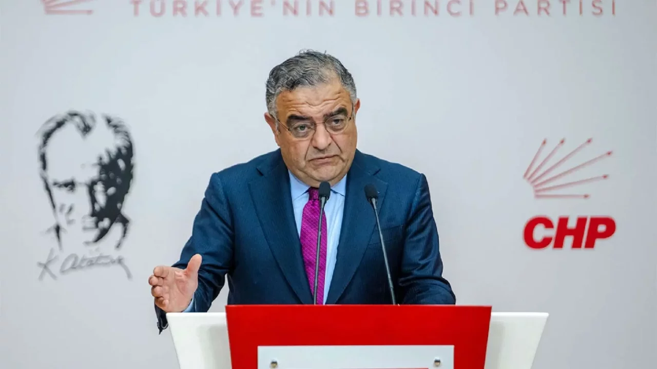 CHP'li Tanrıkulu'ndan CHP Genel Merkezi'ne 'Valilik' tepkisi: 'Bu yanlıştan dönün'
