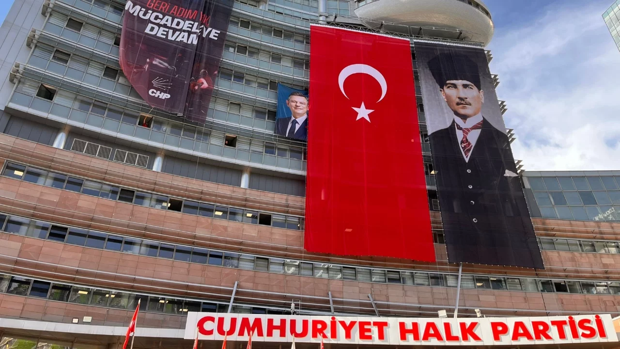 CHP İlke ve Demokrasi Hareketi'nden 'mutlak butlan' açıklaması: Kararı yok hükmünde sayıyoruz