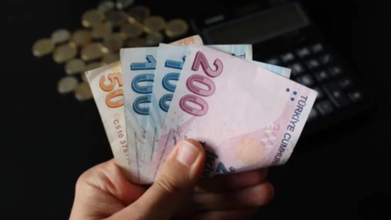Türkiye ekonomisinde yüzde 2,5'lik büyüme