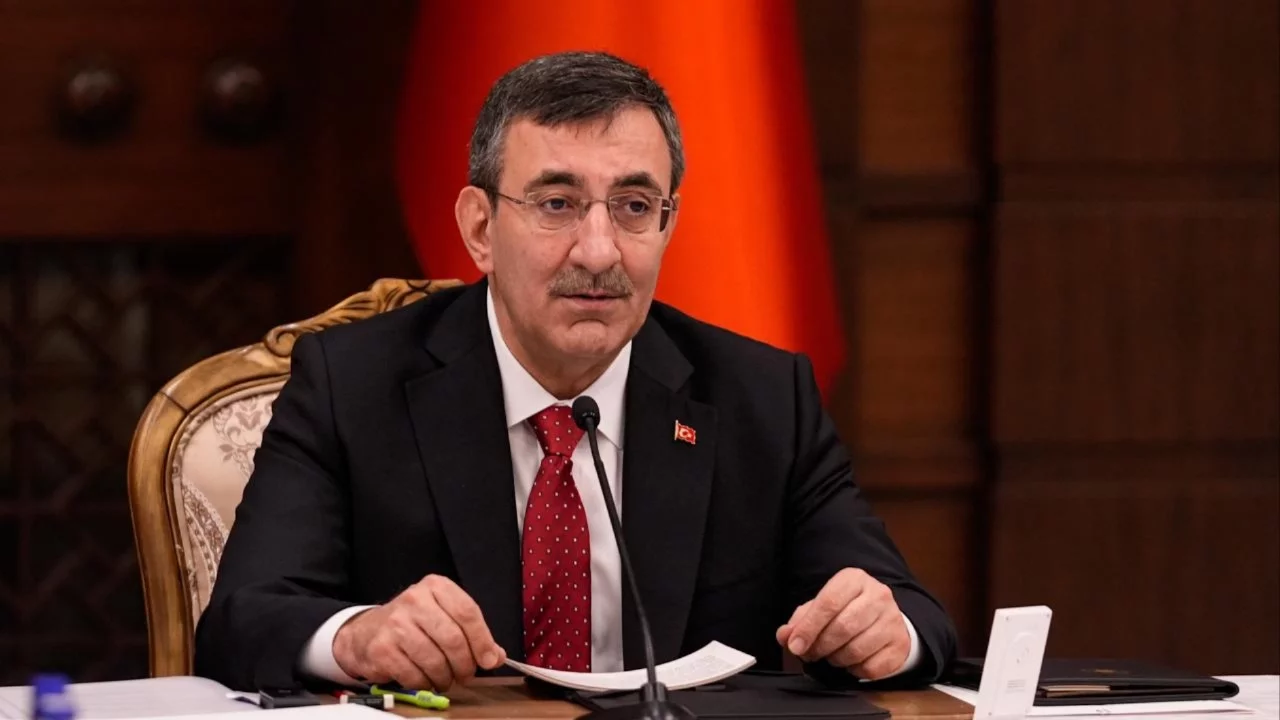 Cevdet Yılmaz: Kesintisiz büyüme 23'üncü çeyreğe taşındı