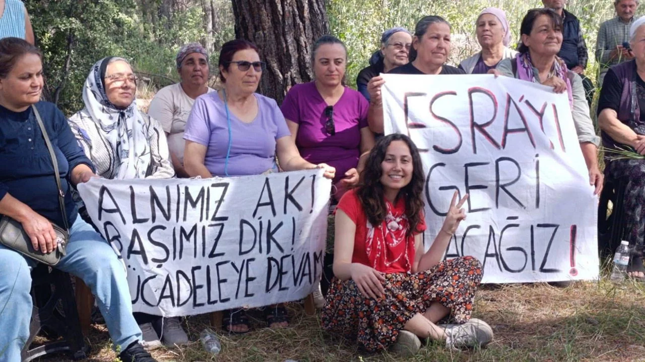 Akbelen direnişçisi Esra Işık'ın yargılandığı davanın ikinci duruşması görüldü: Yurt dışına çıkış...