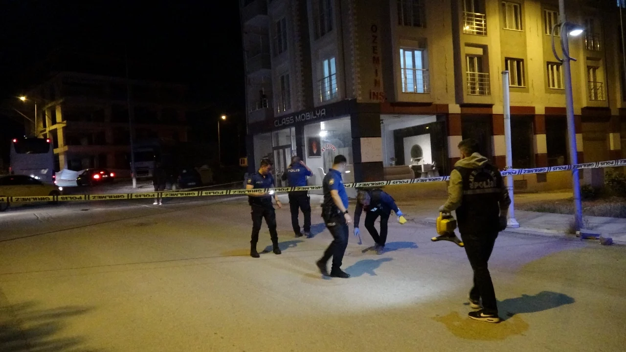 Malatya'da 19 yaşındaki genç silahlı saldırıda yaralandı