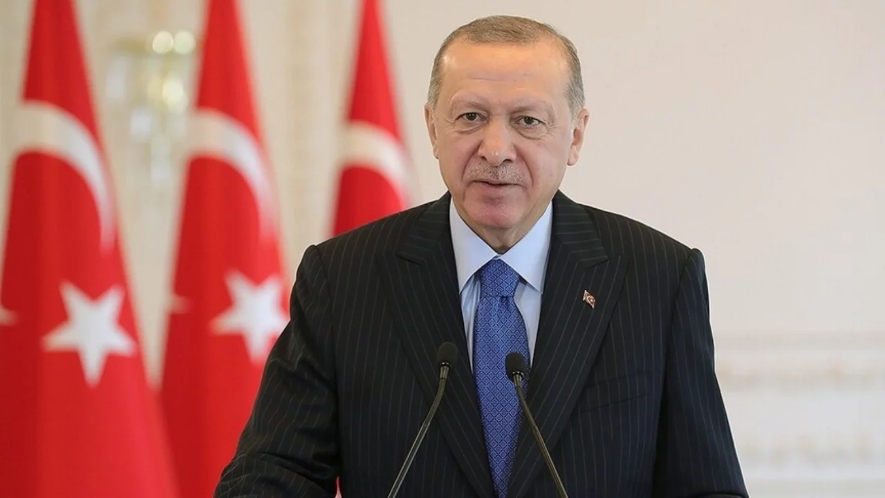 Cumhurbaşkanı Erdoğan bir kez daha dede oldu