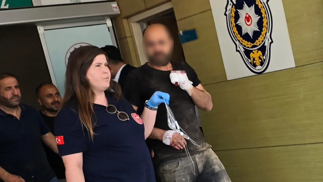Bursa'da yatar testereye kaptırdığı parmağı koptu