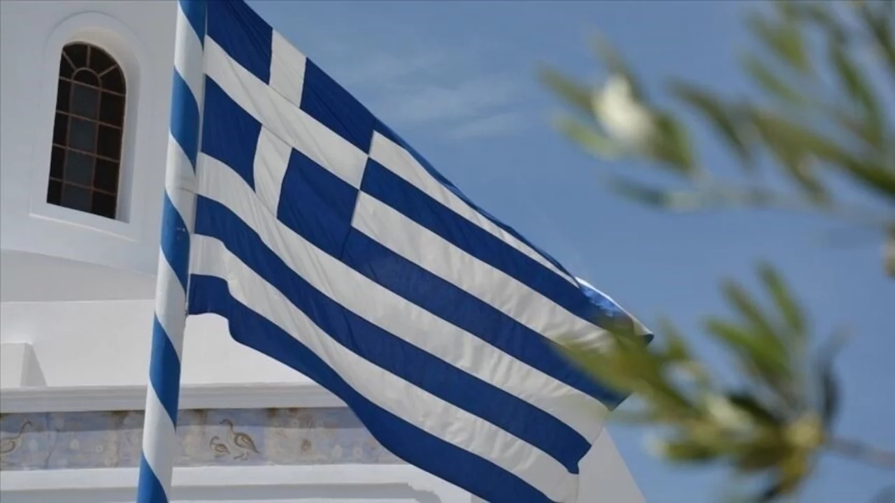 Yunanistan'ın Kerpe Adası'nda 'OHAL' ilan edildi