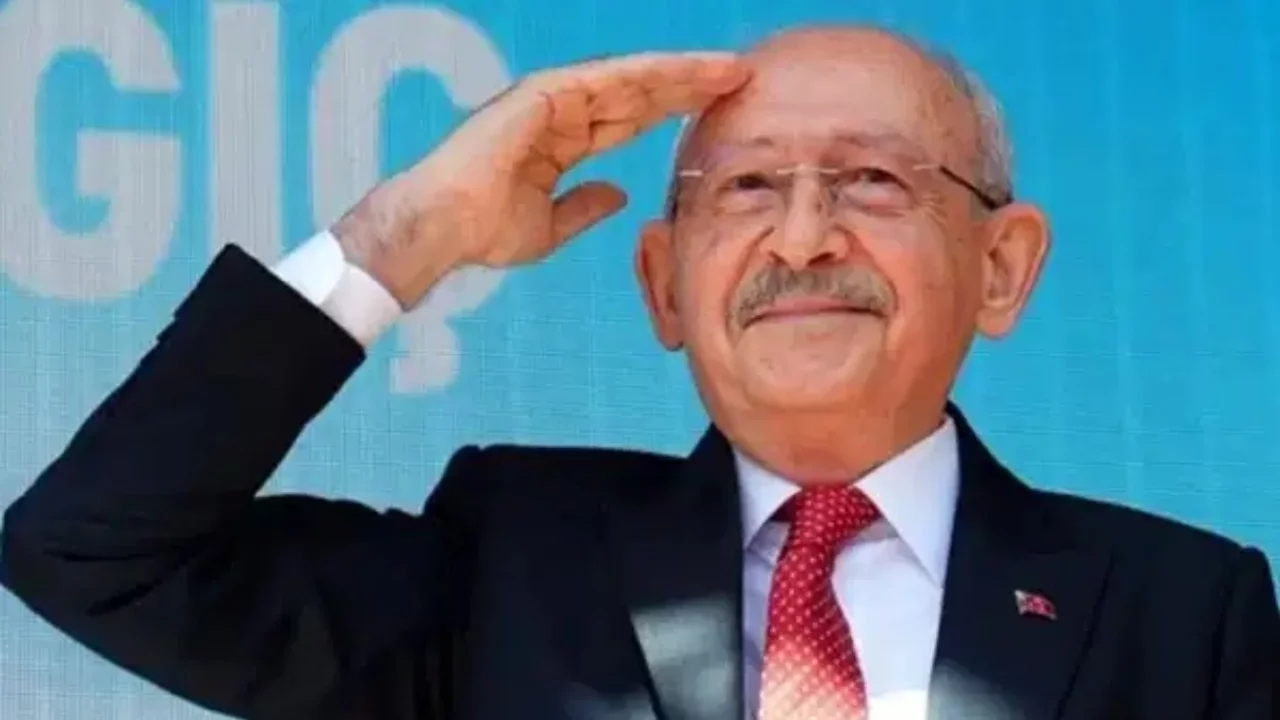 Kılıçdaroğlu'nun belirlediği MYK ilk toplantısını yaptı: Açıklama için saat verdiler