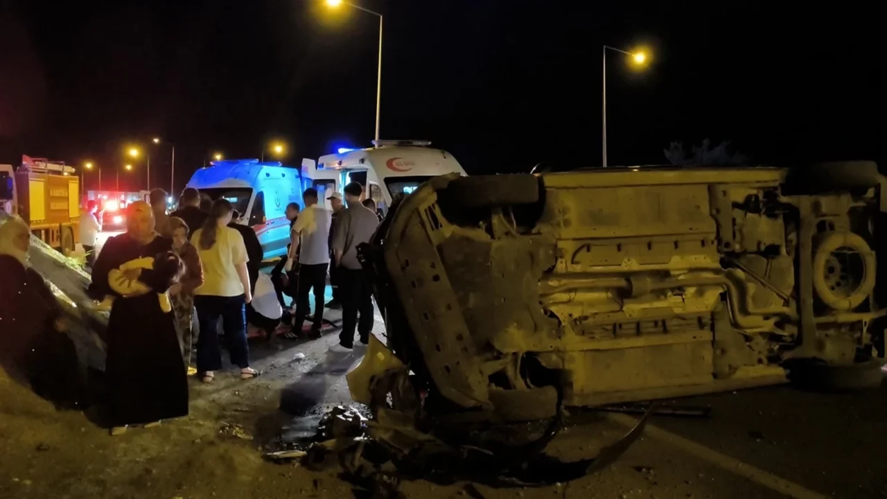 Düğün dönüşü feci kaza: 6 yaralı