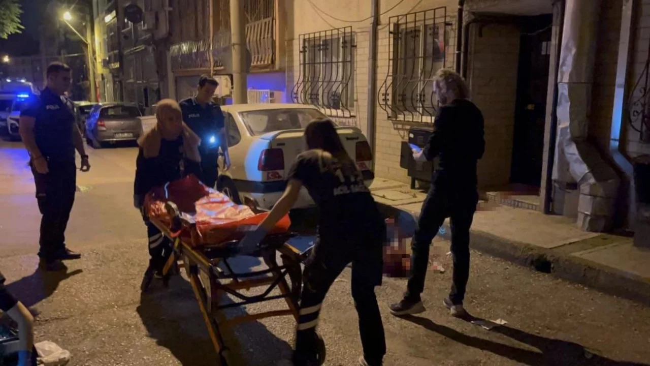 Bursa'da oğlu tarafından bıçaklanan anne kurtarılamadı