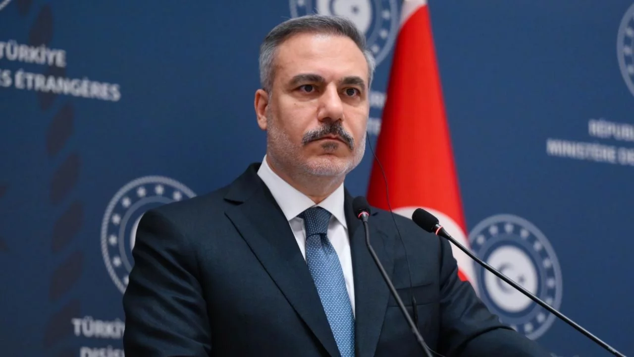 Bakan Fidan: Türkiye ve Endonezya 10 milyar dolarlık ticaret hedefine odaklandı