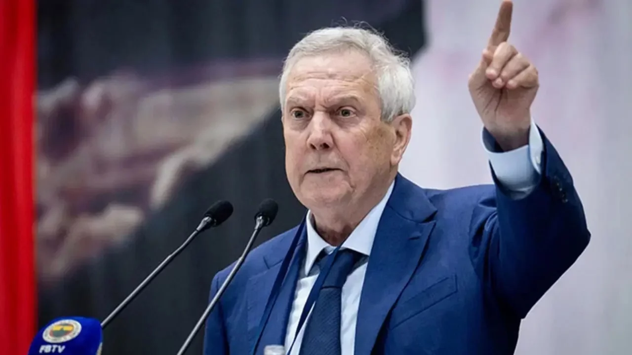 Aziz Yıldırım'dan Hakan Safi'ye transfer yanıtı!