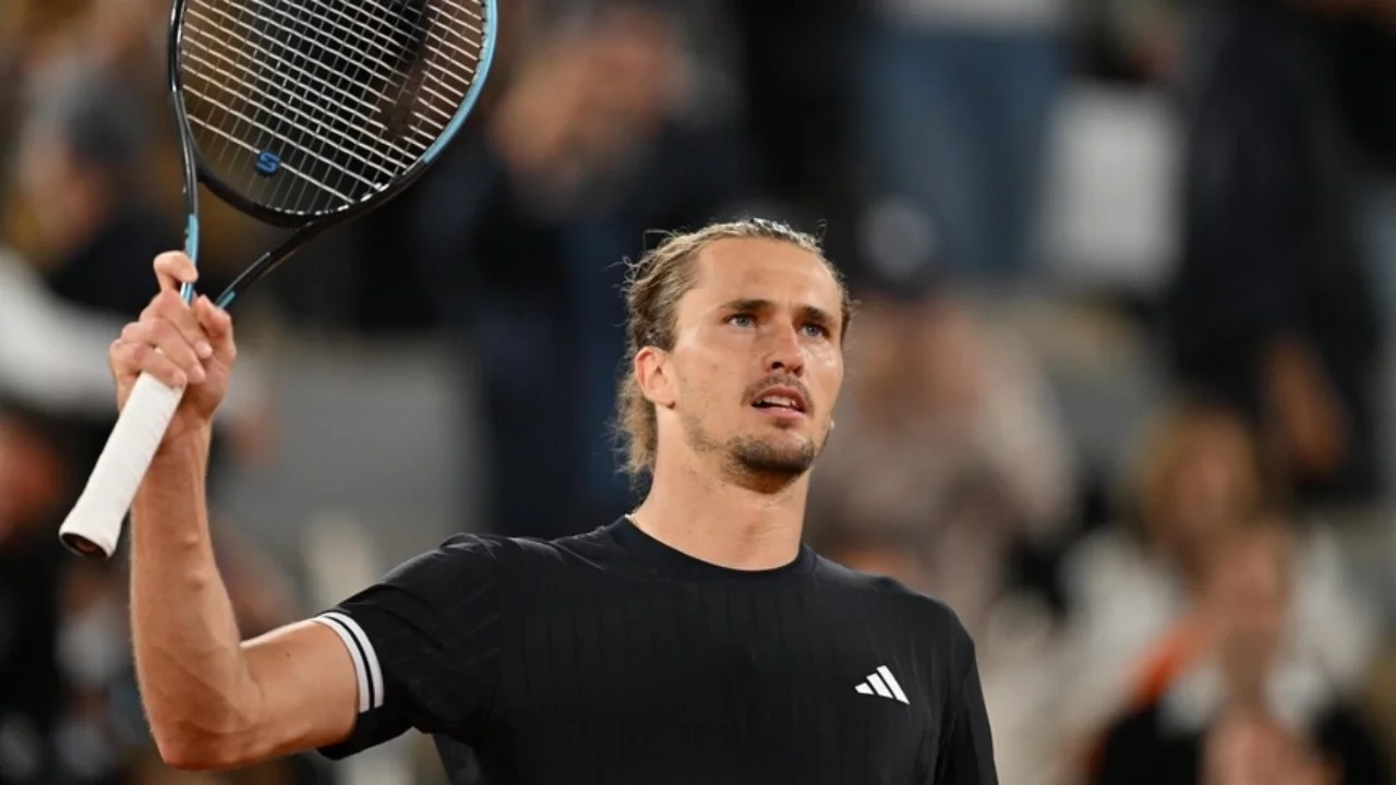 Fransa Açık'ta Zverev, Kostyuk ve Andreeva yarı finalde