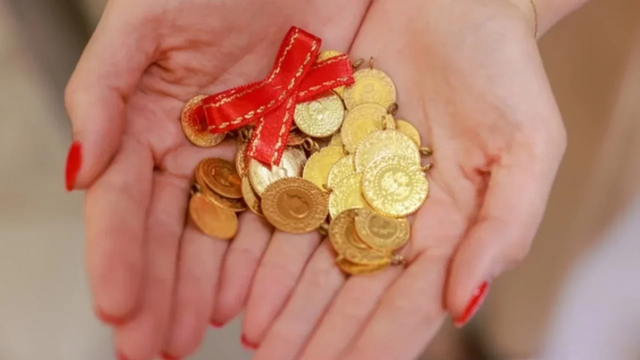 Altın güne düşüşle başladı: Gram ve çeyrek altında son durum
