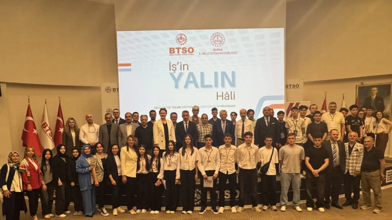 Bursa'da Mesleki ve Teknik Eğitimde Yalın Dönüşüm uygulamaları sektörle buluştu