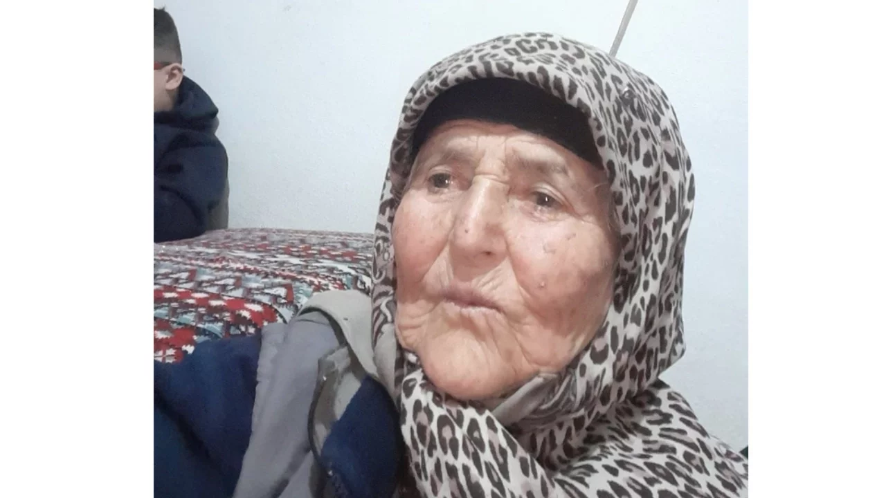 Bursa'da feci ölüm! Tarlada uyuyan kadın iş makinesinin altında can verdi