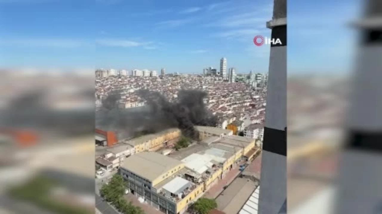 Esenyurt'ta fabrika yangını
