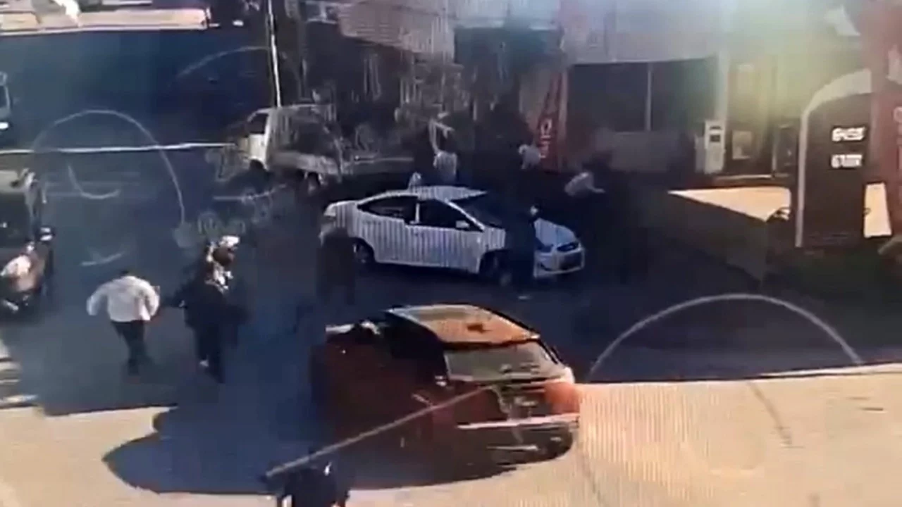 Bursa'da 'Önüne bak' dedi, ortalık savaş alanına döndü: 6 kişi tutuklandı